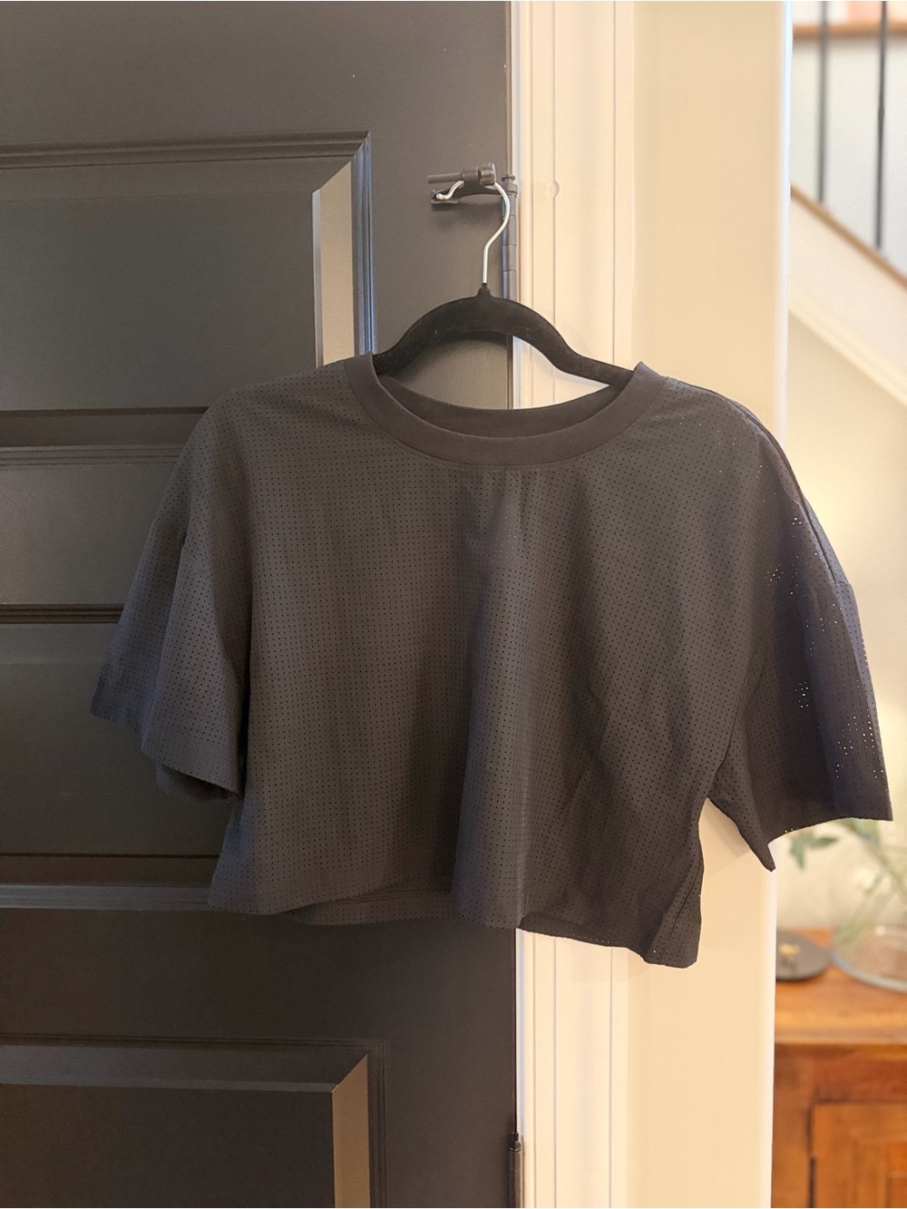 ALO crop tee